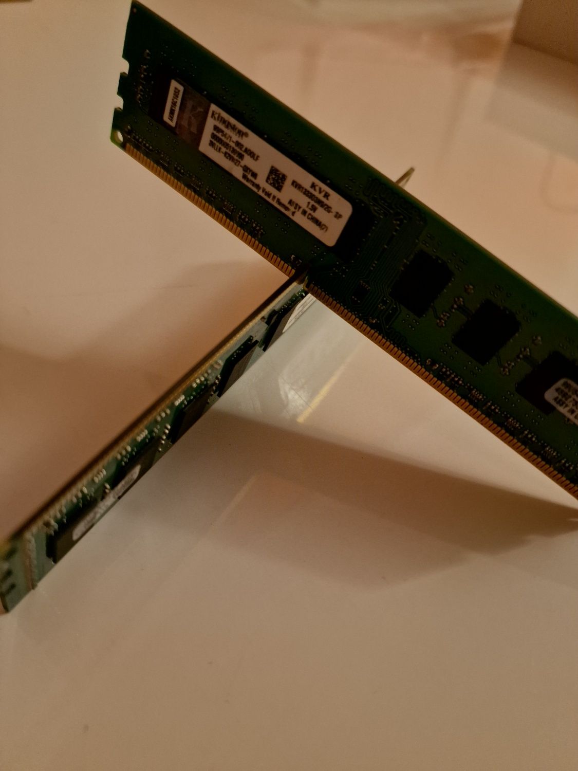 Kit Placă de Bază, Procesor, RAM (defect)