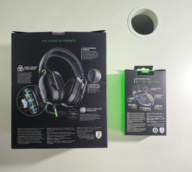 Pachet Gaming Razer Mouse Basilisk V3 Chroma RGB + Casti BlackShark V2