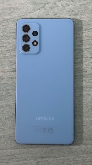Телефон Samsung A72