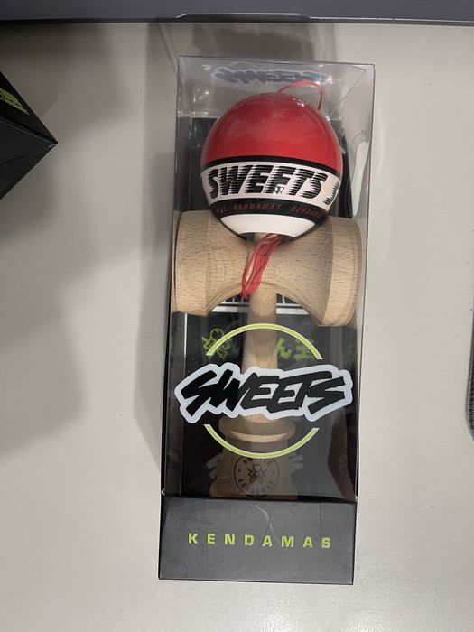 Kendama Sweets starter rosu