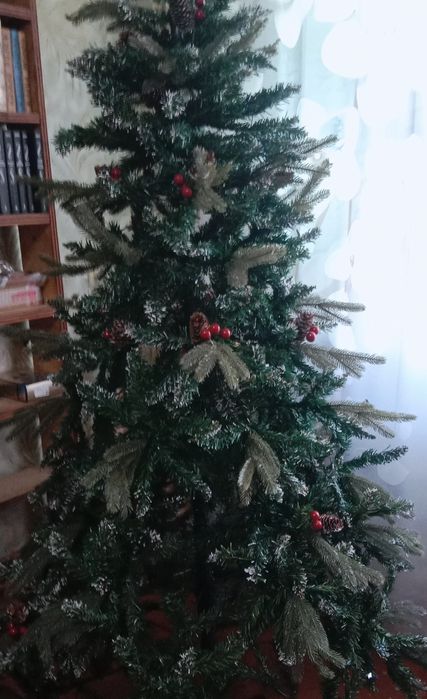 Продам новогоднюю ёлку