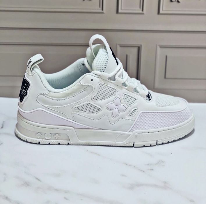 LV skate triple white
