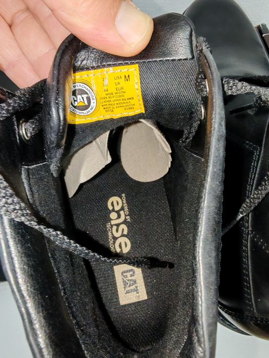 Чудесни мъжки боти от естествена кожа CAT №44