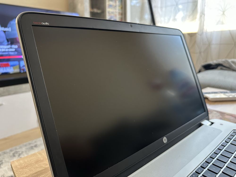 Лаптоп HP Envy 17  Core i7 Nvidia GT740M