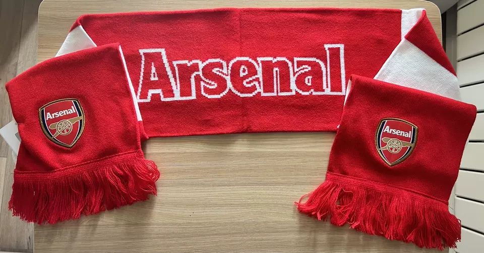 Атрибутика для фанатов ФК Арсенал