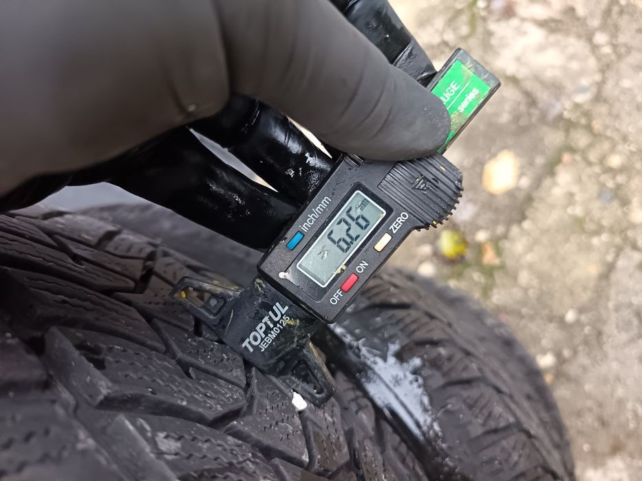 Anvelope MS iarna 225 50 17 Dunlop 2017 6.3-6.7mm