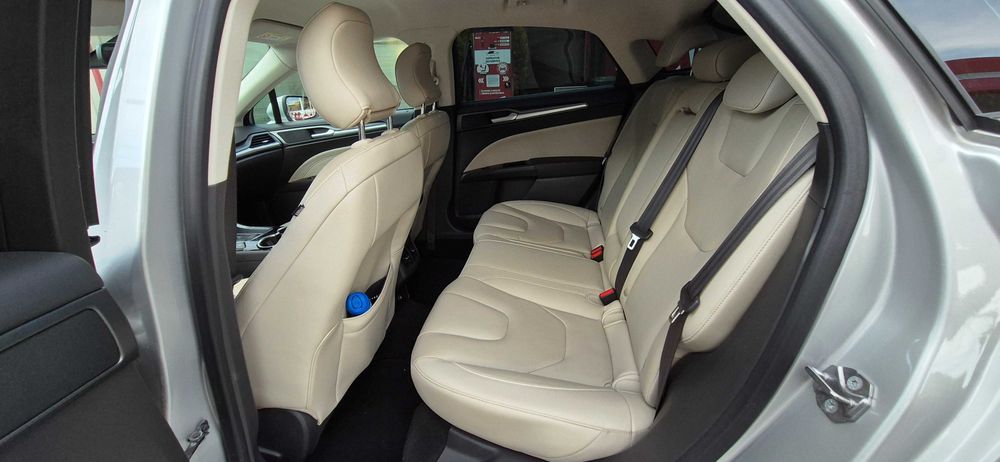 Ford Mondeo 2.0 TDCi Powershift