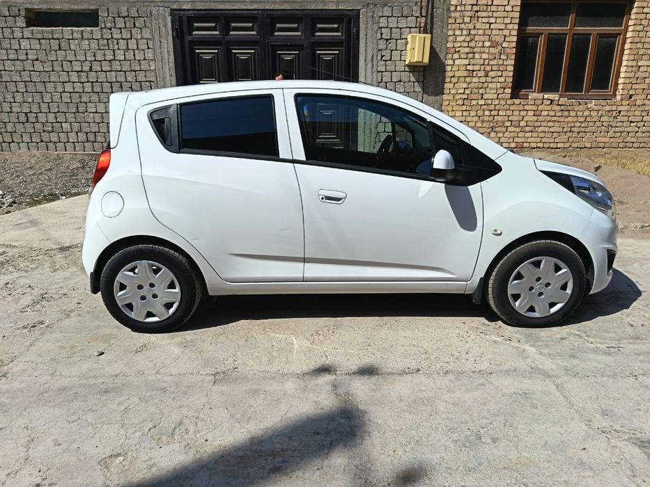 Chevrolet Spark 2 sotiladi