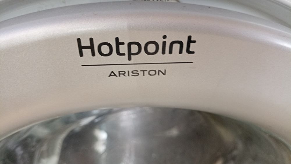 Пералня Аристон на части !