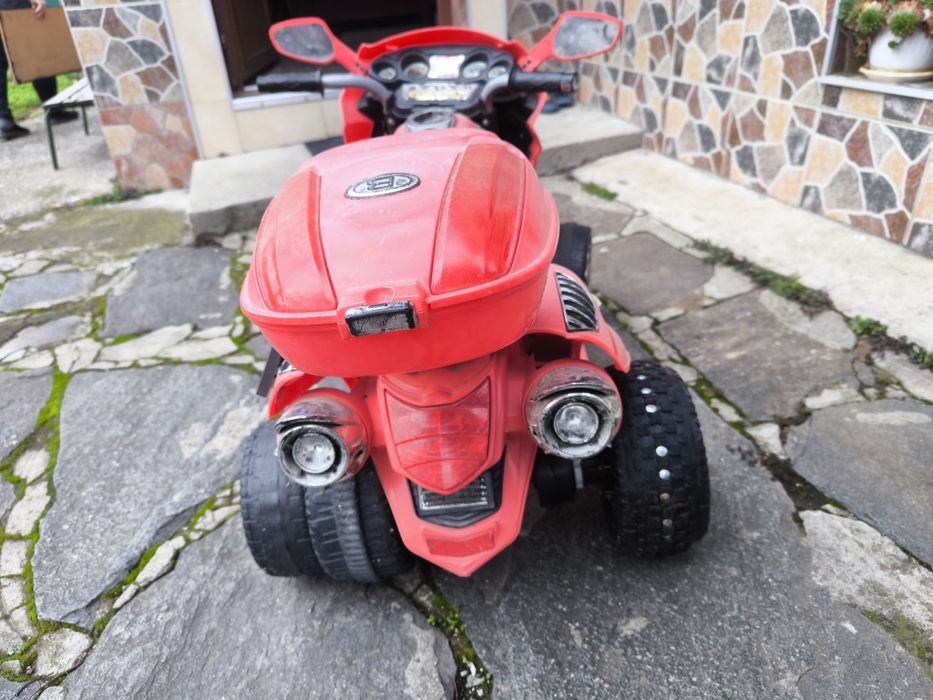 Бързо детско моторче