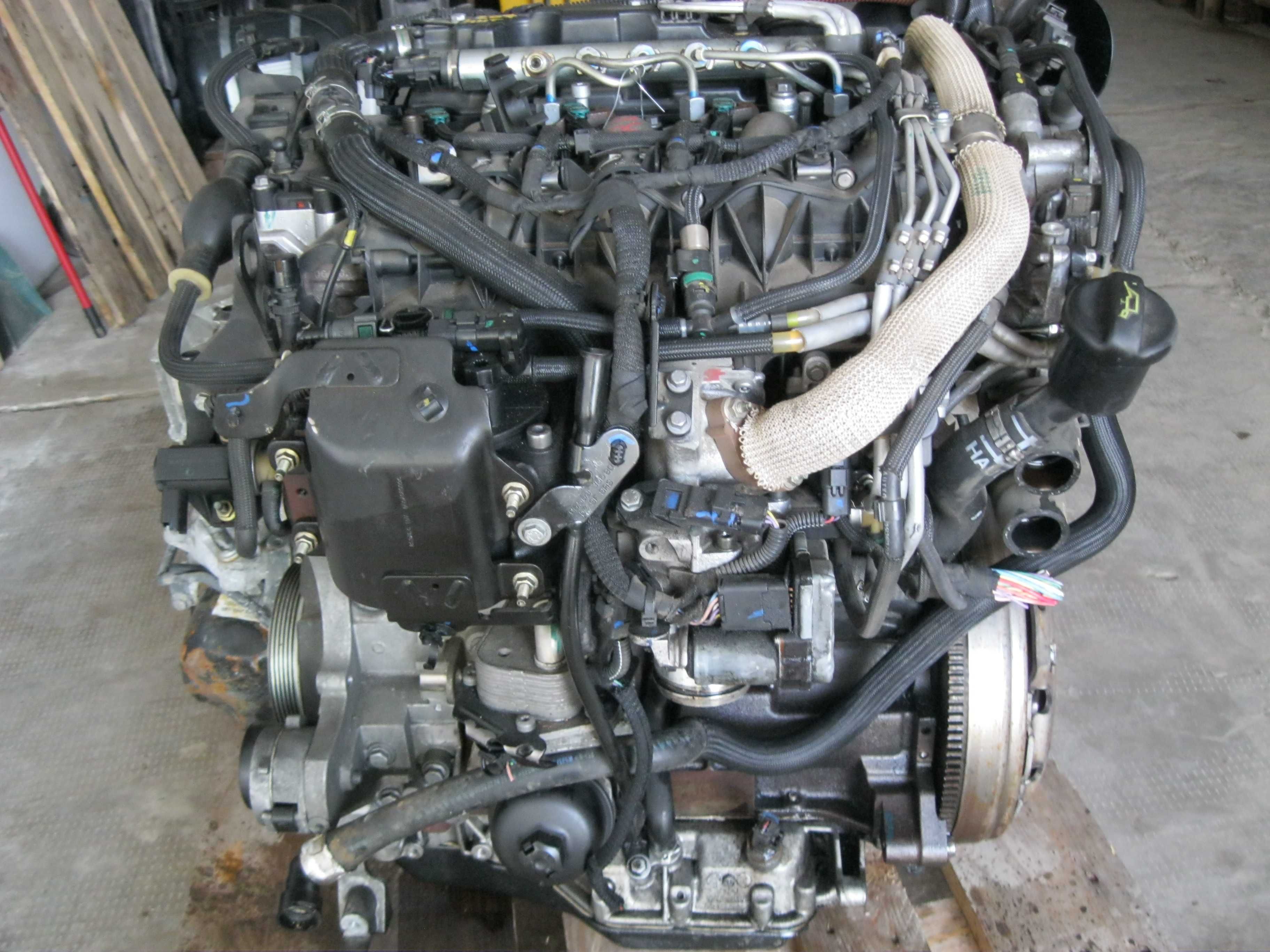 Motor 2,2HDI*4HT(DW12BTED4)PEUGEOT*Outlander*CuAnexe*170CpEuro4Franta