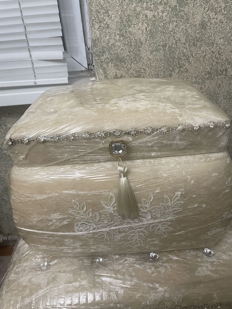 Сундуки для приданного