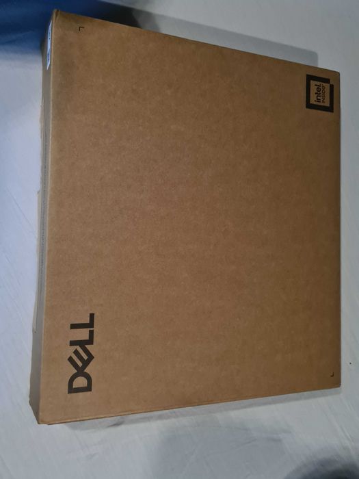 Laptop DELL 14'' Pro 14 PC14250 Procesor Intel® Core™ Ultra 7Pro