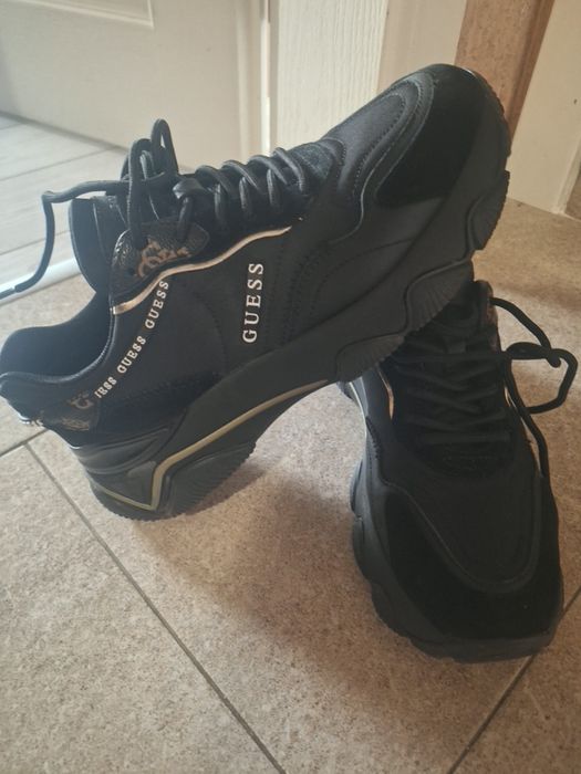 Дамски маратонки Guess