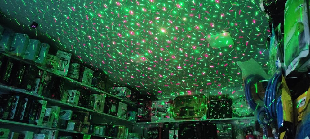 Лазерный мини проектор новогодний Mini Laser Stage Laser Lighting свет