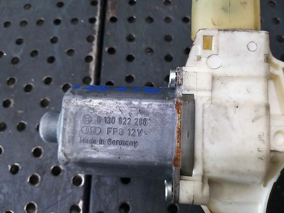 Motoras macara dreapta fata ford mondeo 4 ba7 break 6m2114553b 1k4837401s