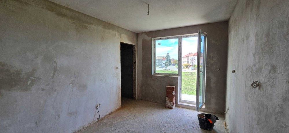 Продава се Къща в Костинброд - 180 кв.м за 1584 €/кв.м - Снимка #2