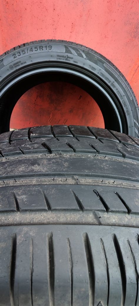 Triangle TH201 235/45 R19 99W