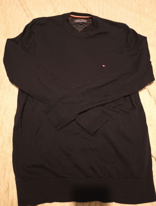 Pulover  Tommy Hilfiger original L