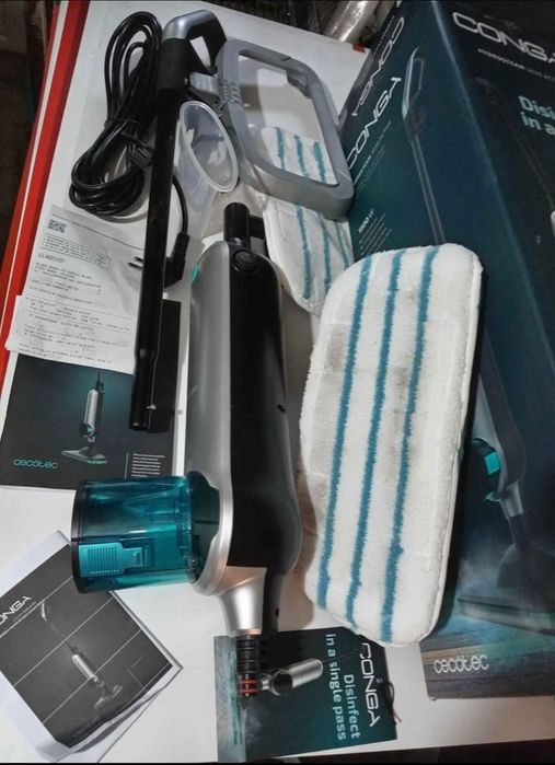 Mop cu vapori nou în cutie