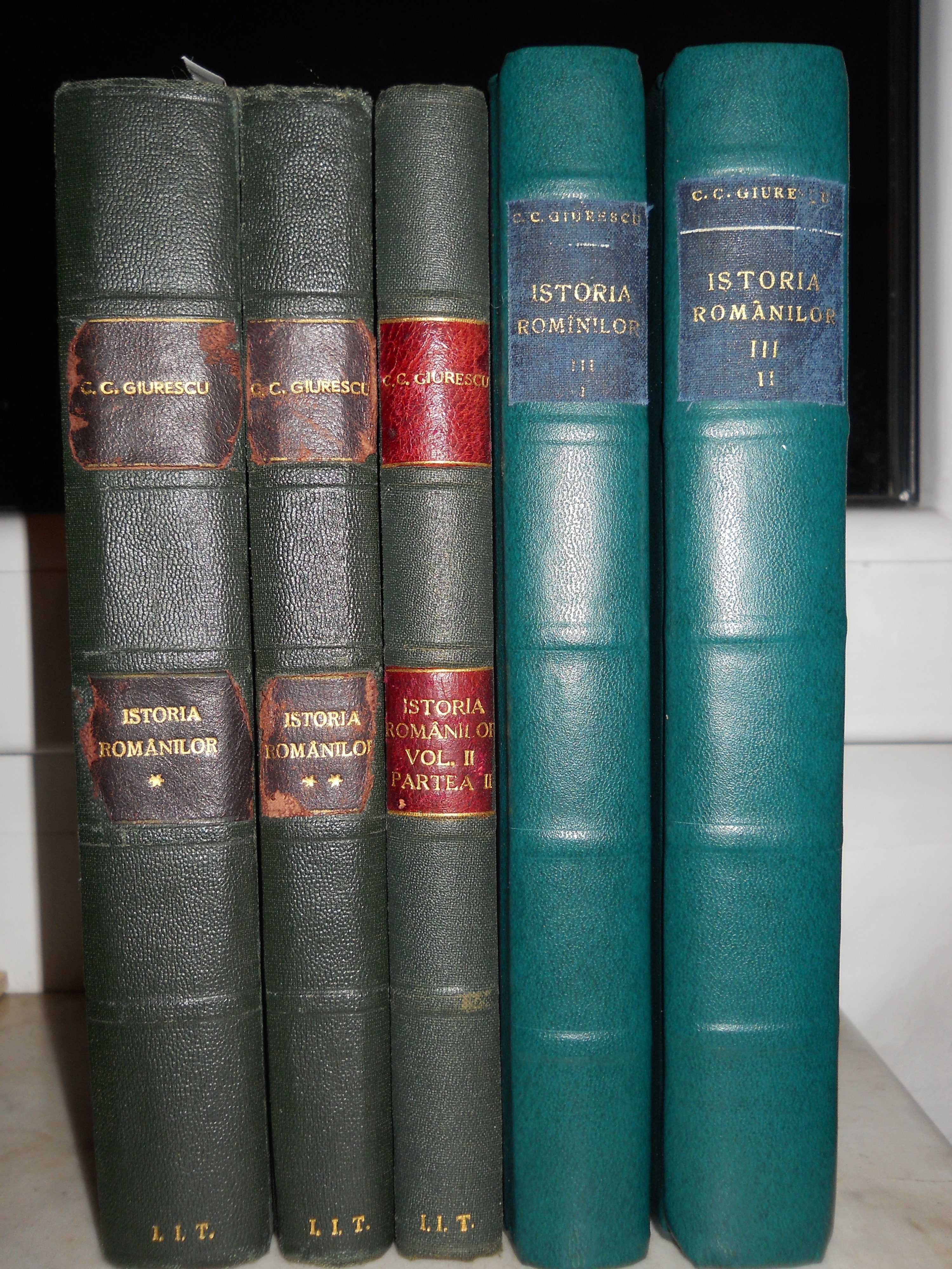 Constantin C.Giurescu - Istoria Romanilor, 3 volume,5 carti, 1935-1944