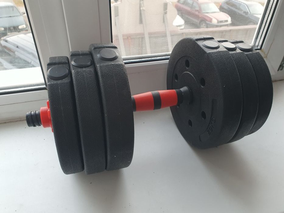 Гантель 10 кг одна штука