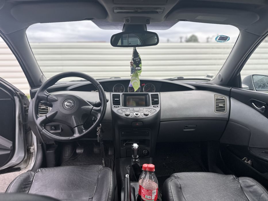 Nissan Primera P12