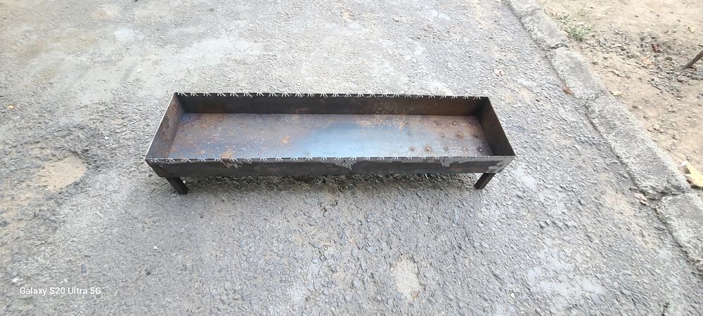 Shashlik qo'ra uzunligi 90 sm Eni 21 sm