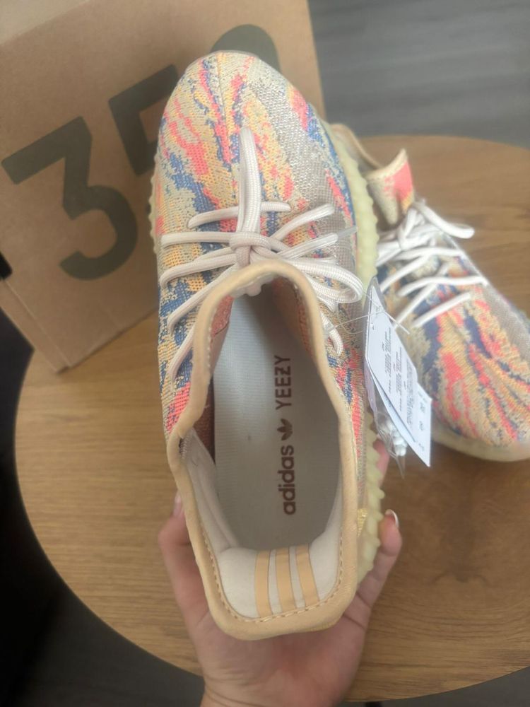 Adidas YEEZY marimea 40