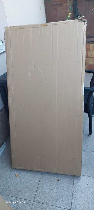 Măsuță de cafea minimalistă, blat MDF cu finisaj piatră acrilică