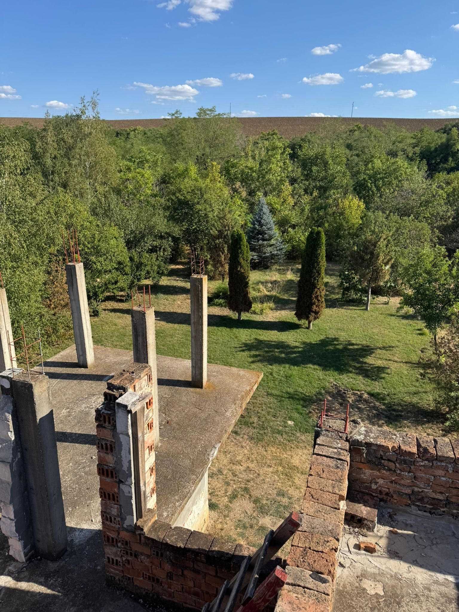 Продавам имот в регулация, 24 дк на 15 км от гр Силистра.