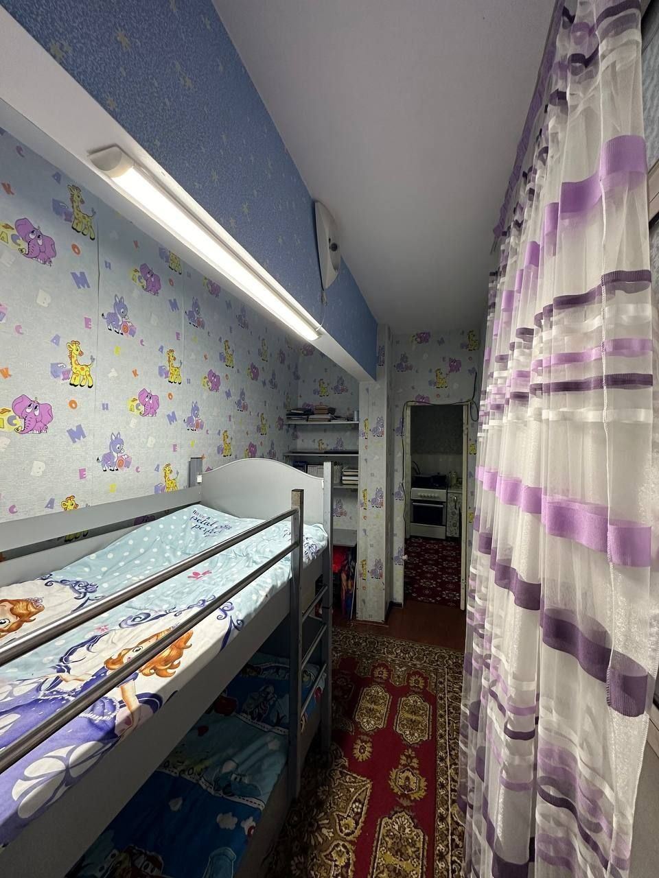 Сдается квартира на Юнусабад 4 , Мега планет