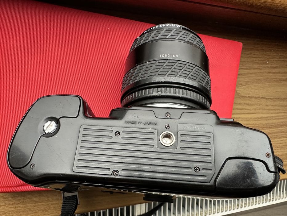 Aparat foto Nikon F801