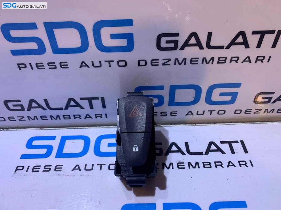Buton Butoane Releu Avarii Blocare Deblocare Usa Usi Portiera Portiere Renault Megane 3 1.5 DCI 2008 - 2016 Cod 252100502RA 252100502