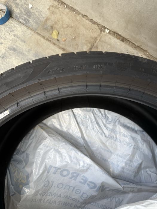 Doua anvelope Pirelli p zero 315/30 R22 107Y * vara/summer