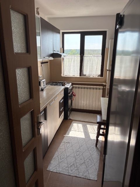 Închiriez apartament Plopeni