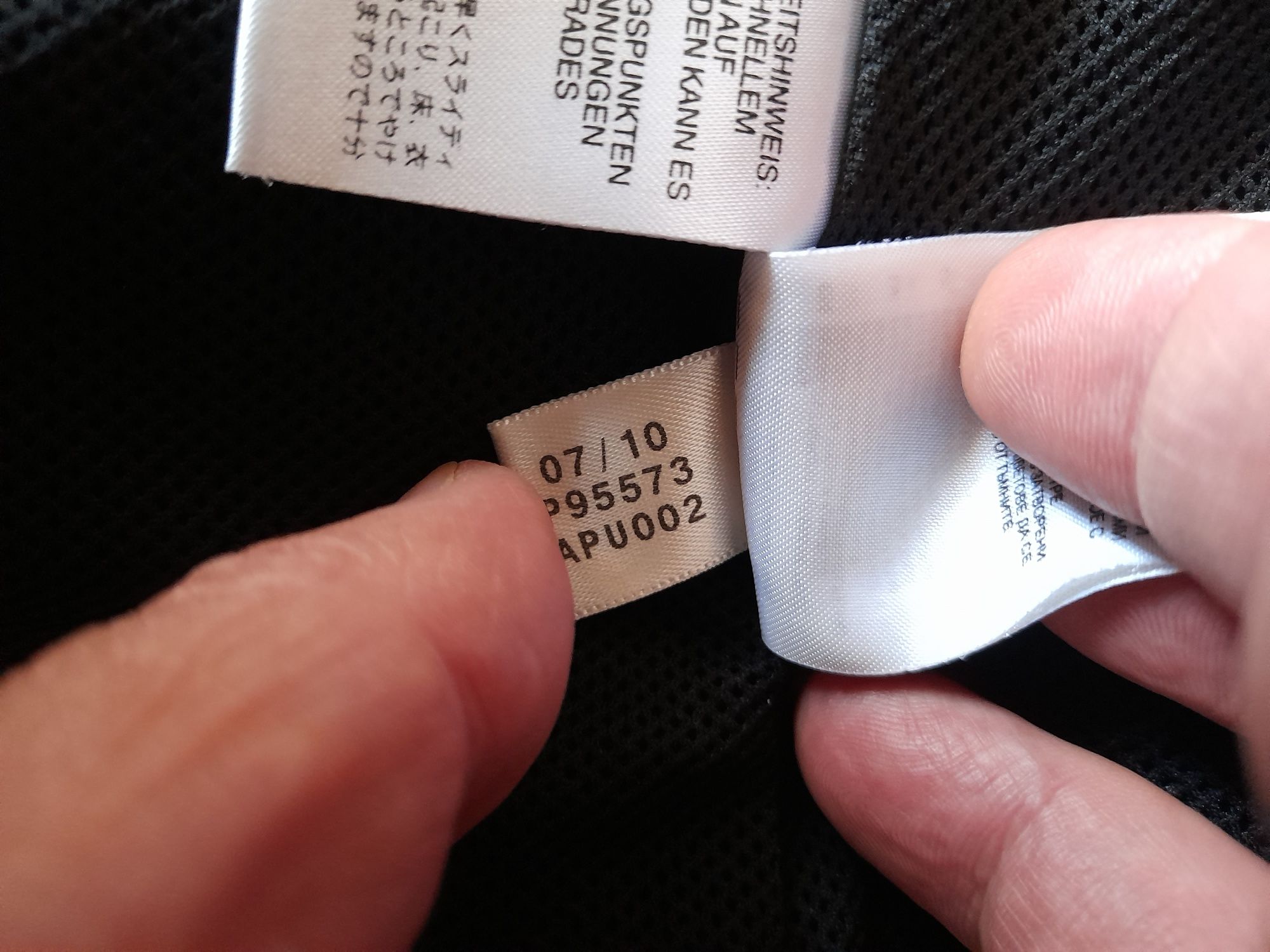 Adidas LIVERPOOL мъжко горнище 2XL- 3- 3XL размер.