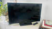 Televizor Samsung 32" (model UE32H4000) – cu telecomandă