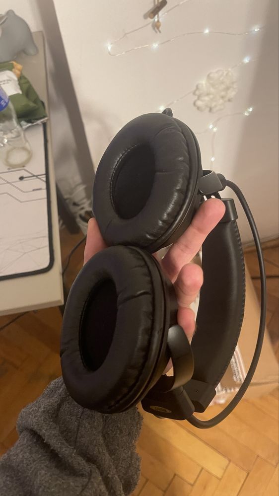 Casti Audio-Technica ATH-AVC500