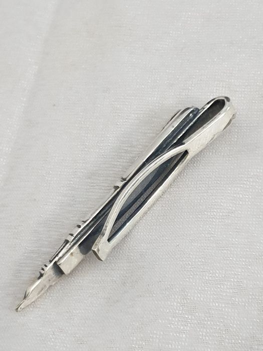 Stilou ac de cravata