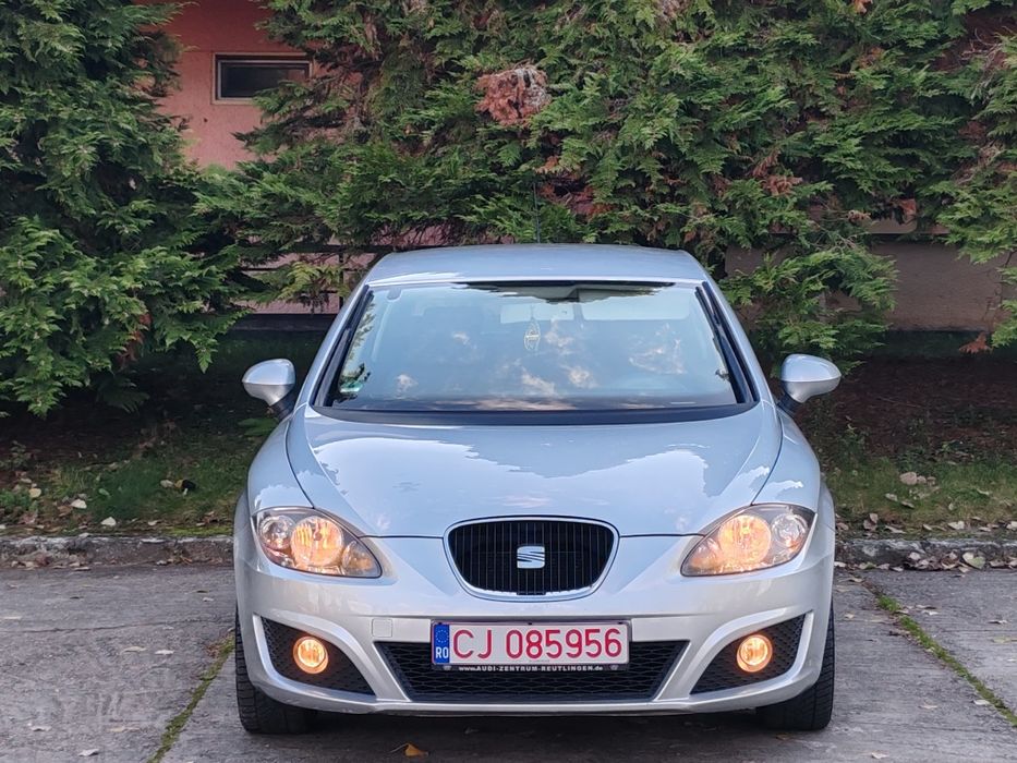 Vând seat Leon an 2011//14 benzina