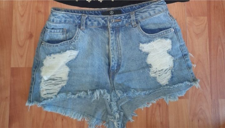 Къси панталони Missguided