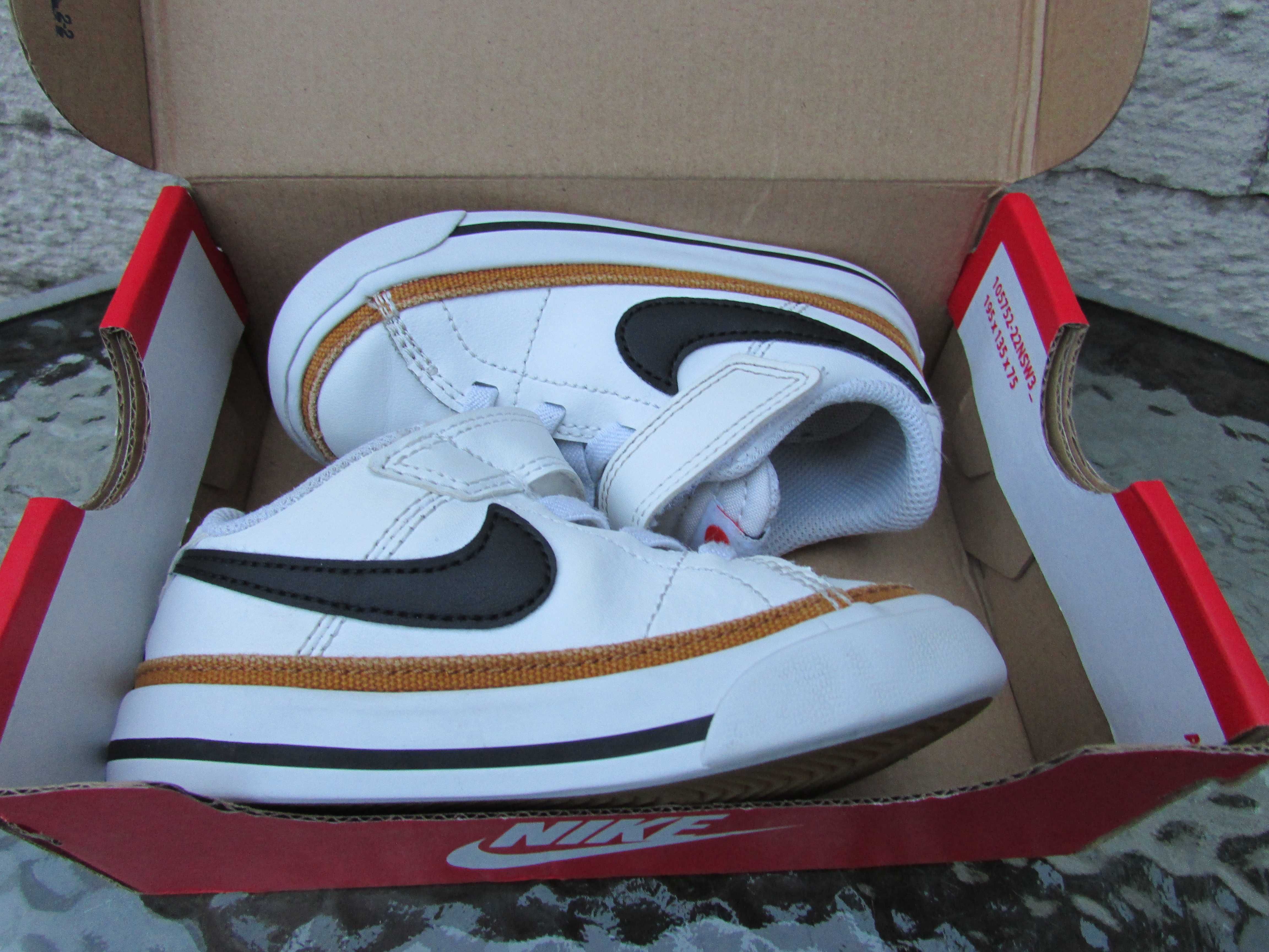 Детски маратонки Nike Court Legacy