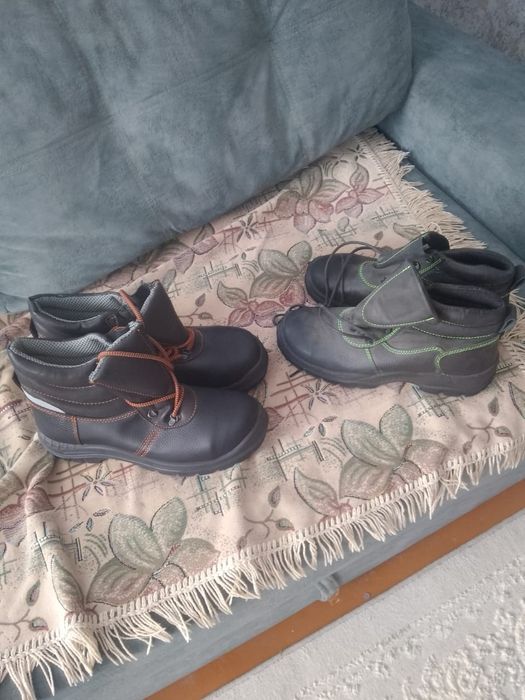 Ботинки рабочие .