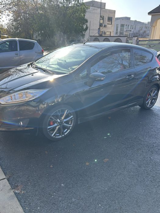 Ford Fiesta ST-Line 140cp
