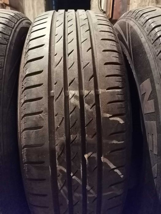 Продавам 4 броя летни гуми 195.65.15 на 1 сезон дот 2019 Nexen