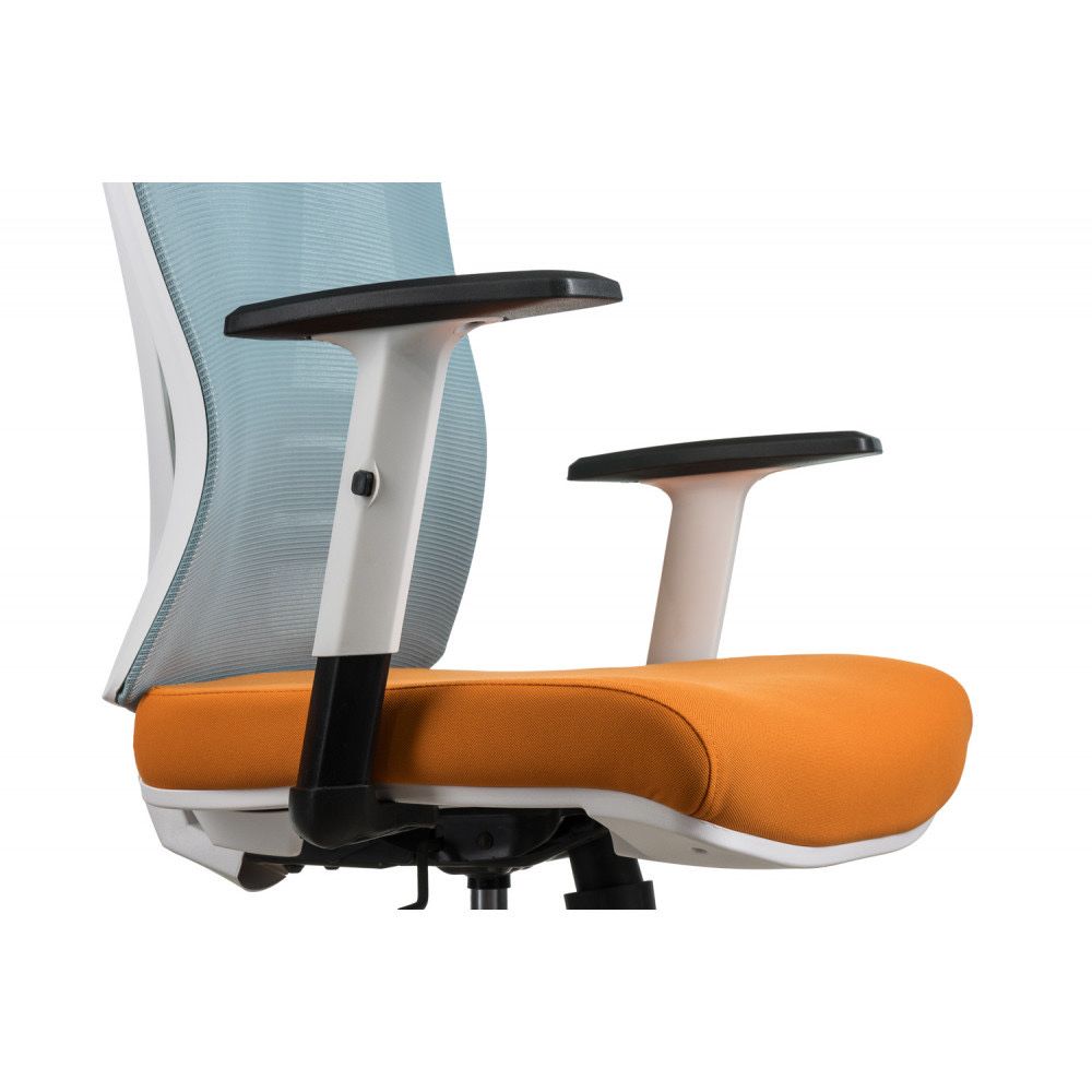 Офисное сеточное кресло премиум класса модель Lenci