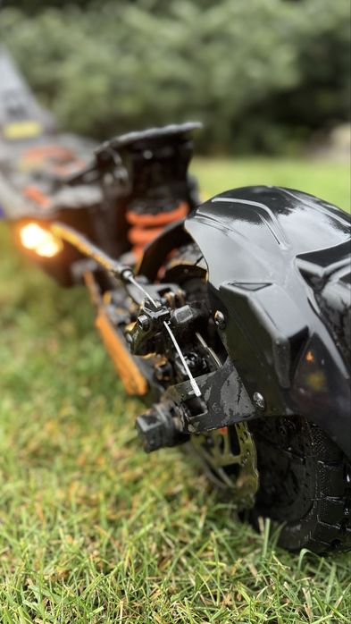 Kukirin g2 master model 2025 în stare perfecta.