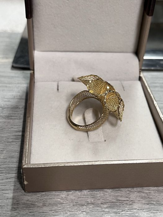 Inel AUR 14K -350 lei /Gr . Ca nou