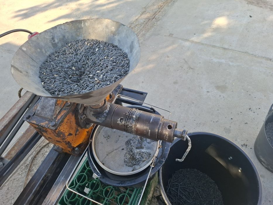 Presa de ulei  floarea soarelui